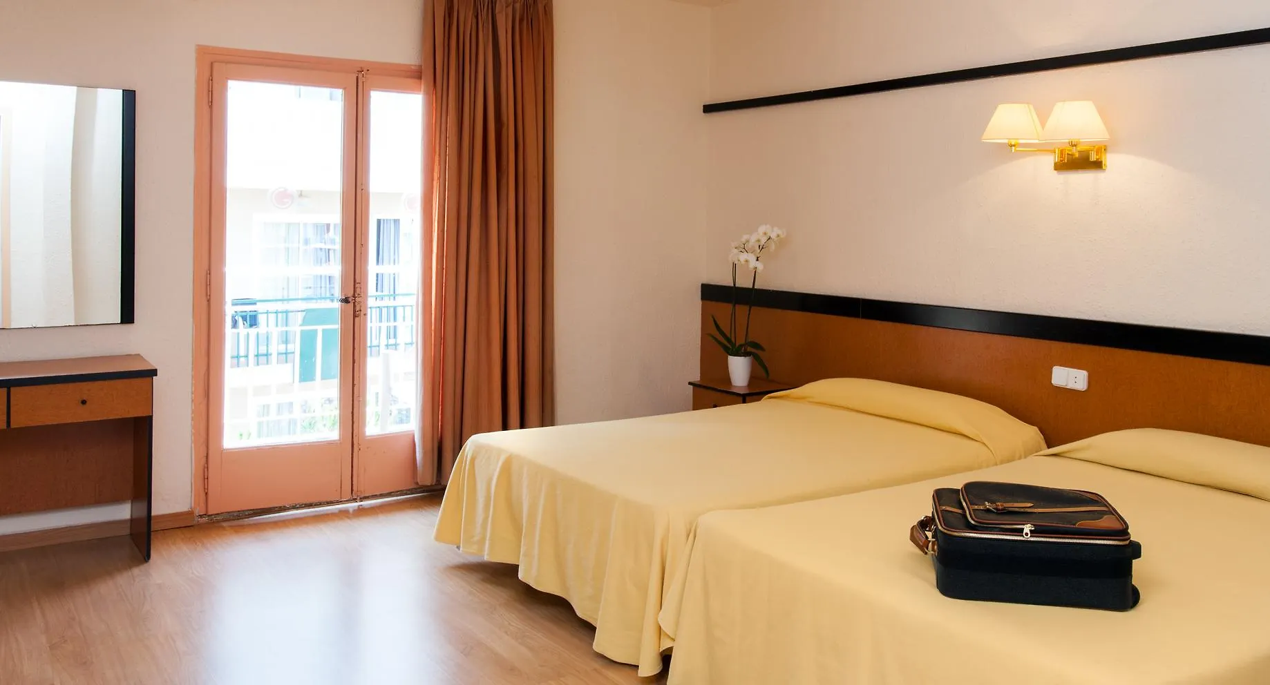 ***  The Bb Hotel Boutique Can Colom Lloret de Mar Spagna