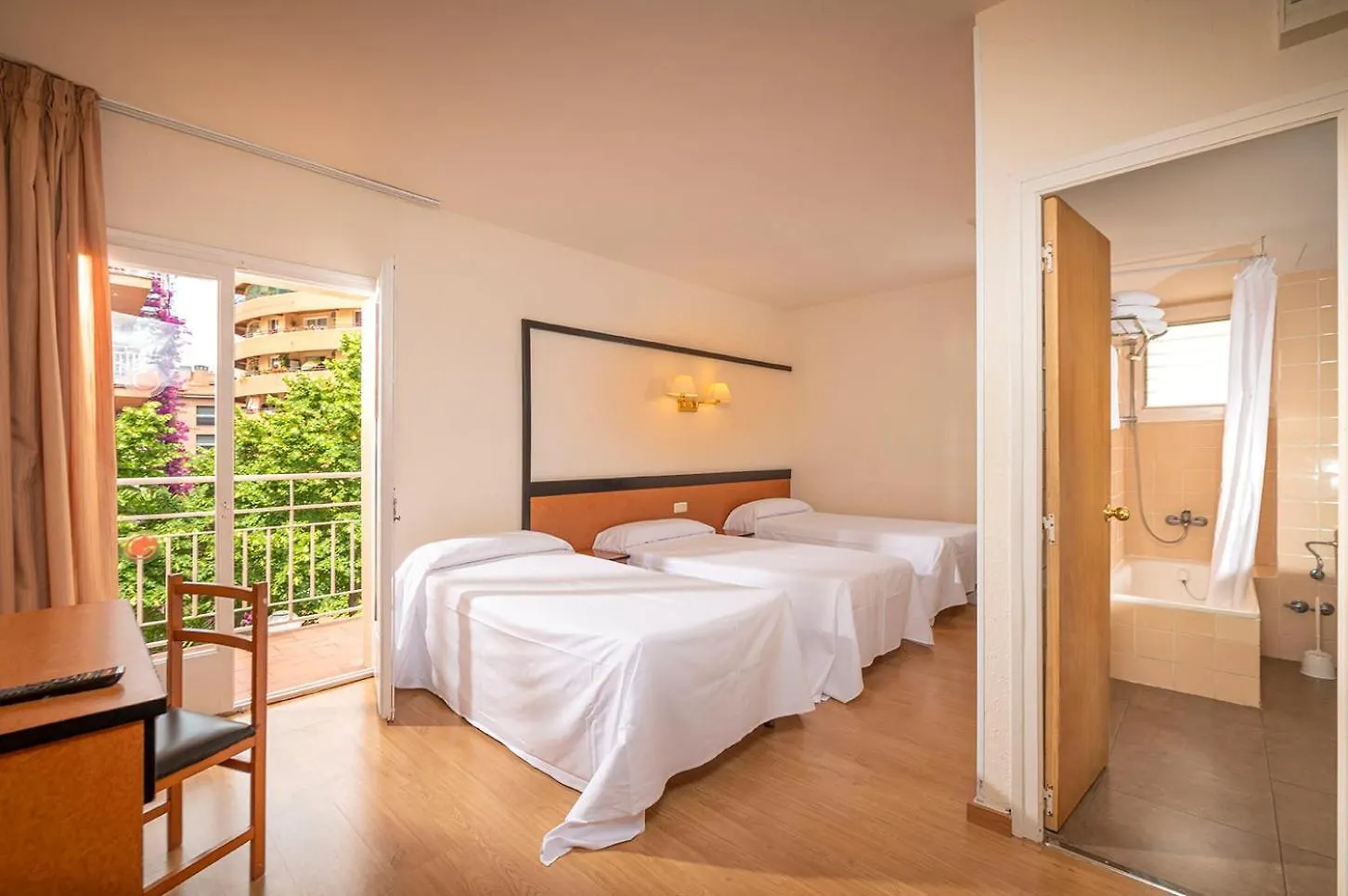 The Bb Hotel Boutique Can Colom Lloret de Mar