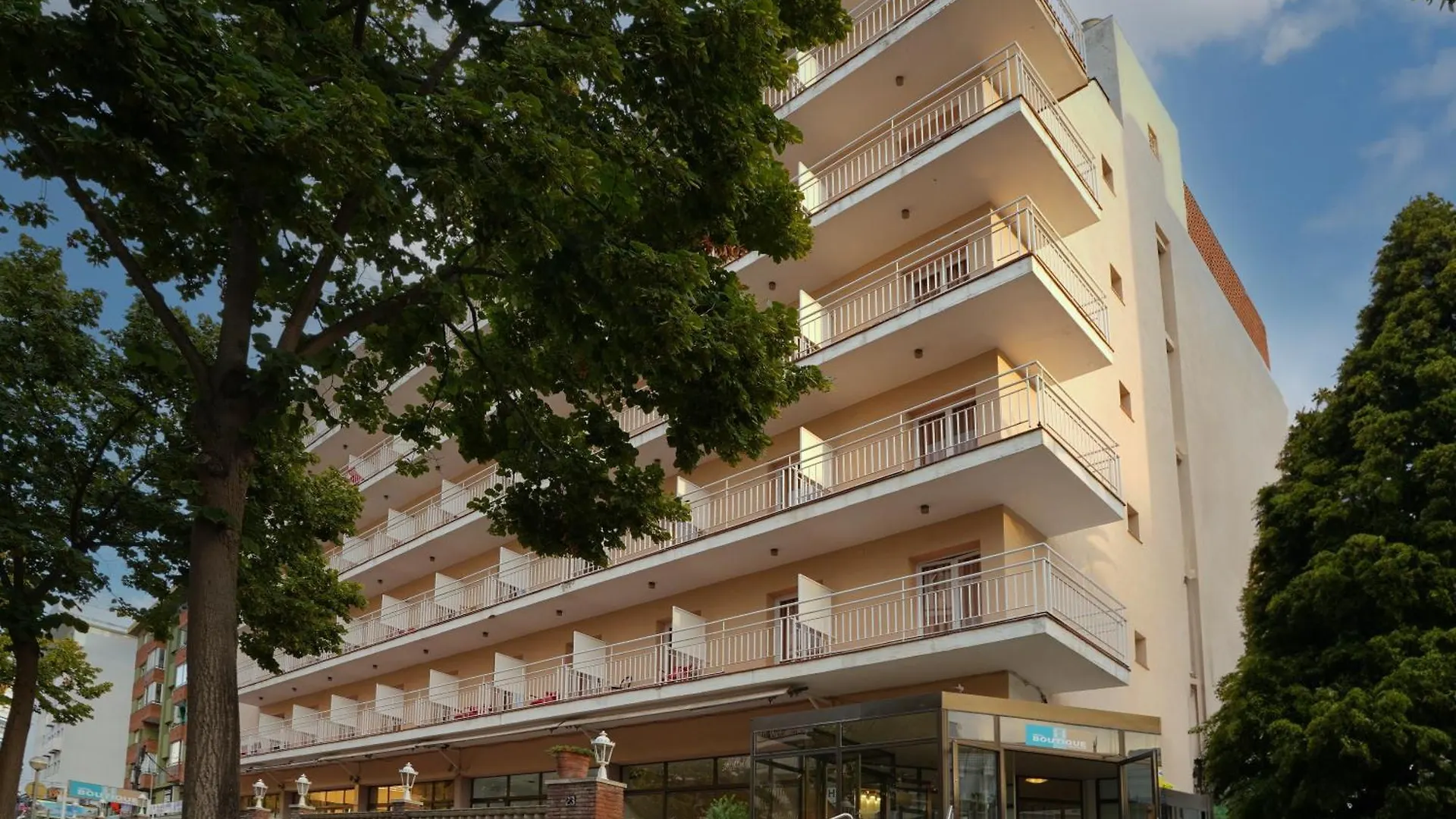 The Bb Hotel Boutique Can Colom Lloret de Mar