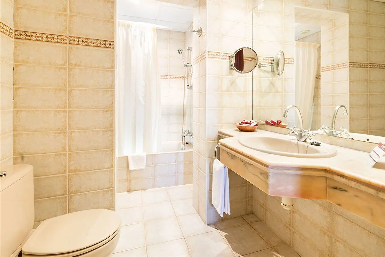 The Bb Hotel Boutique Can Colom Lloret de Mar