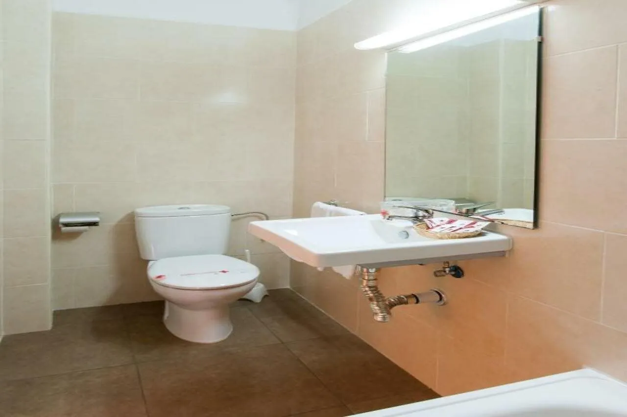 The Bb Hotel Boutique Can Colom Lloret de Mar 3*,