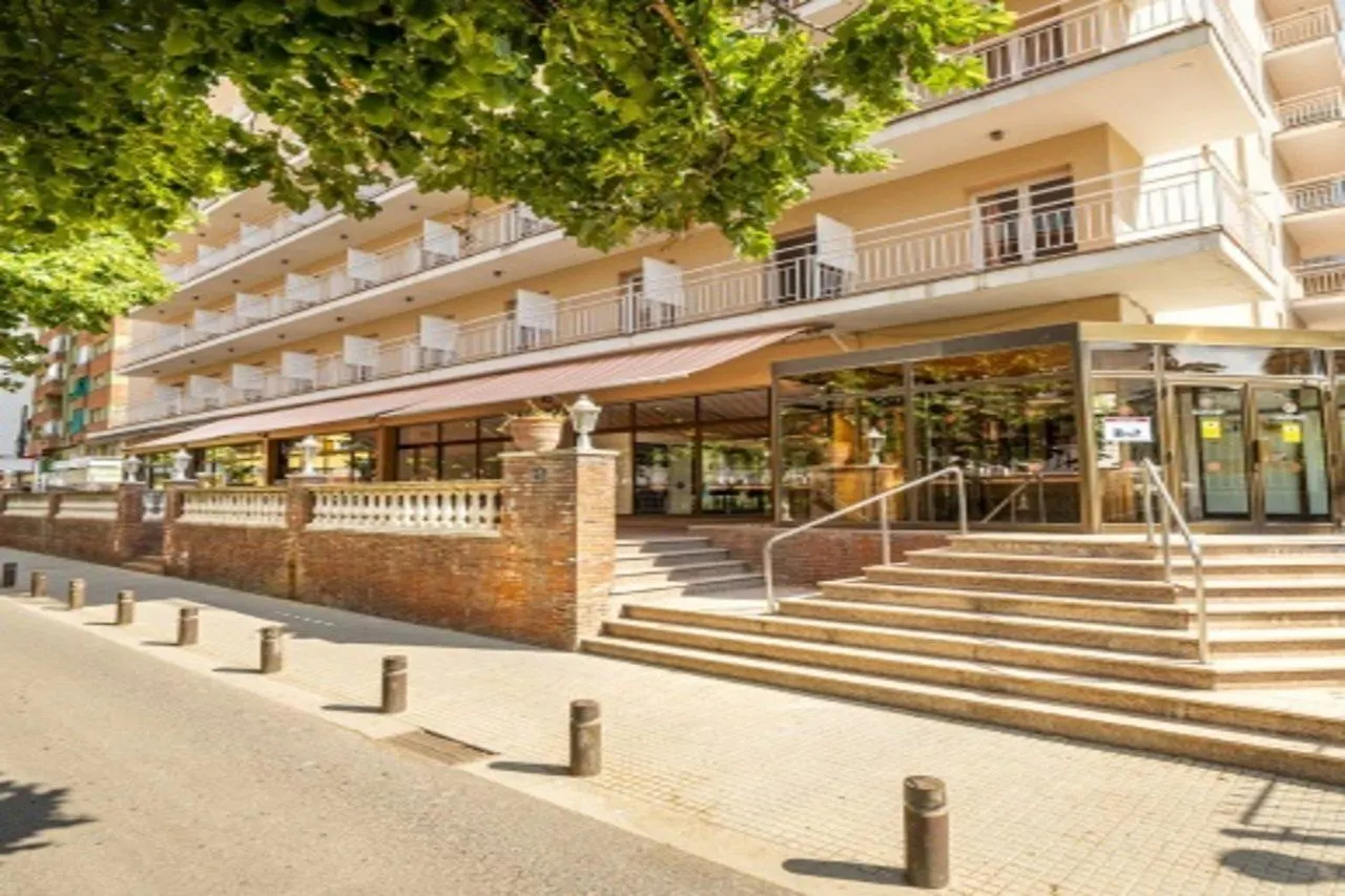 The Bb Hotel Boutique Can Colom Lloret de Mar 3*,